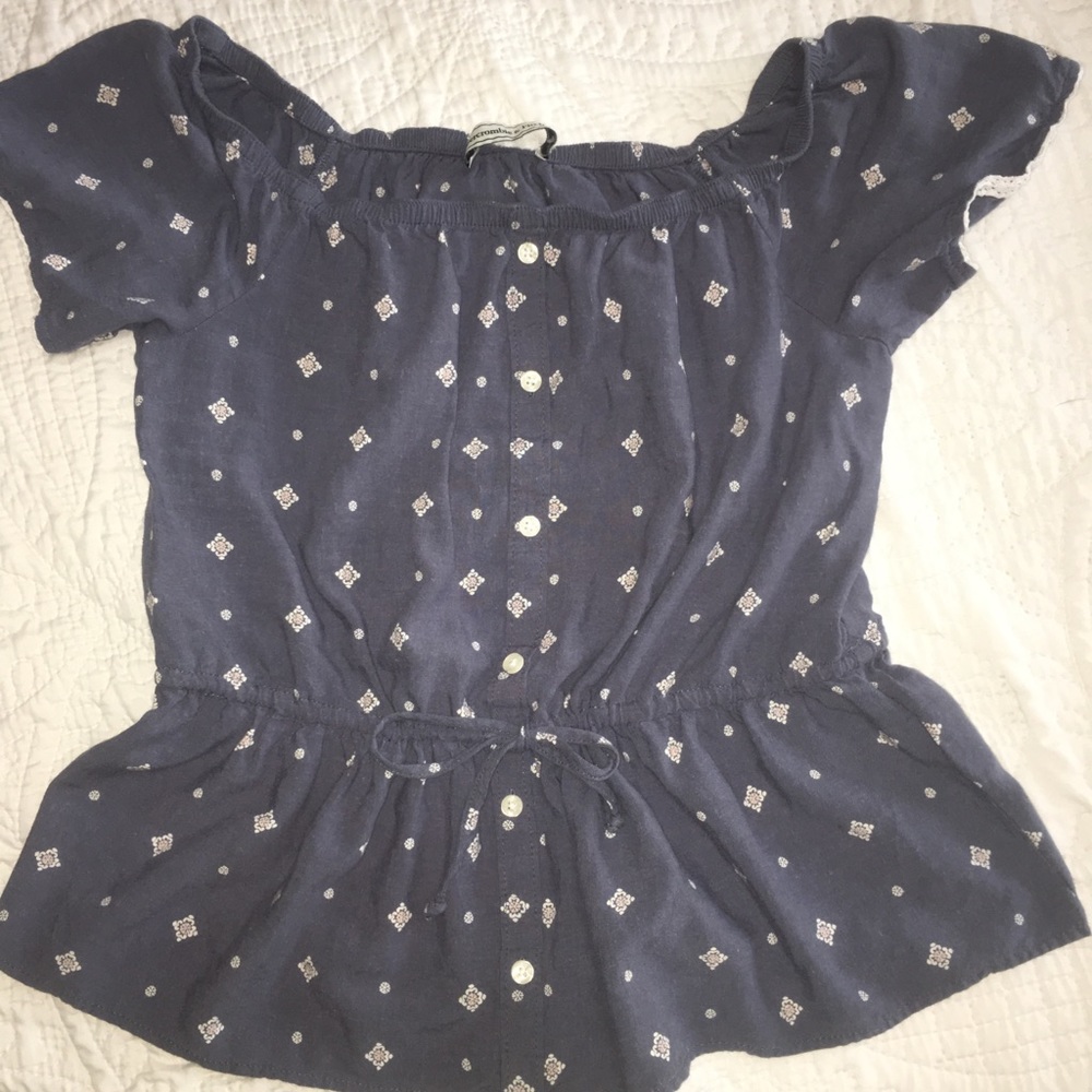🍋ABERCROMBIE AND FITCH BLUE TOP